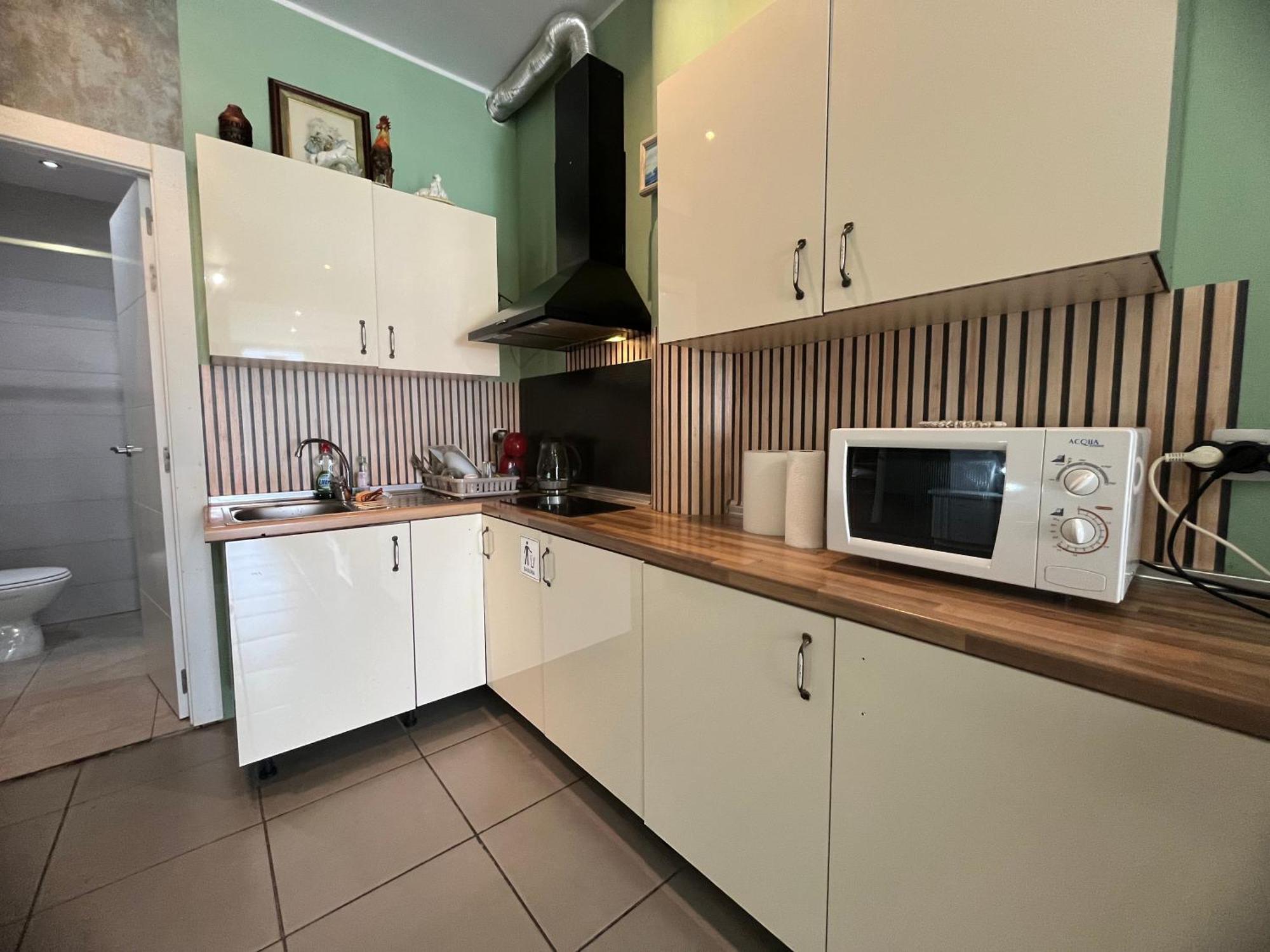 Local 3 Puerto Colon First Line The Loft Coworking Suite Адехе Екстериор снимка